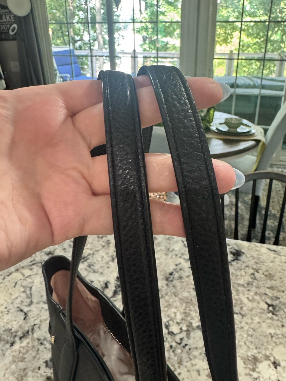 Kate Spade Classic Black Tote Bag with Gold Accent - Picture 4 of 13
